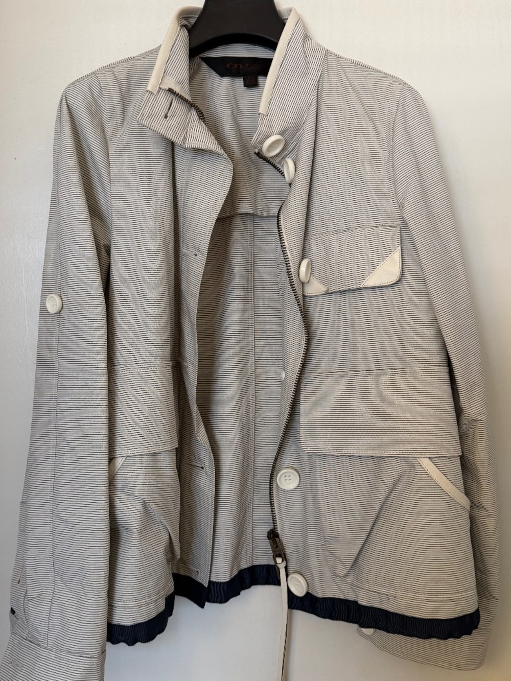 Coach Women’s coat (Like new)